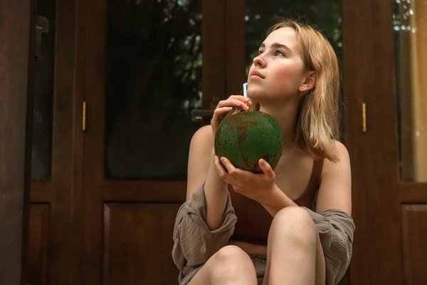 Comment organiser une retraite de yoga en Indonésie : méditation, plages et bien-être